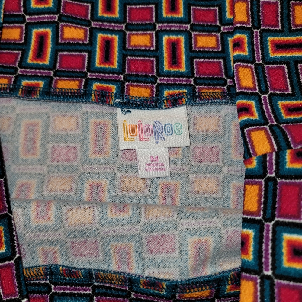 NWT! LuLaRoe CASSIE Skirt. Geometric Shapes - Picture 5 of 5